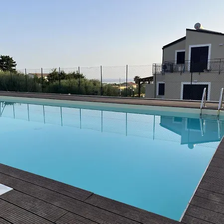 Ale Villa Altavilla Milicia