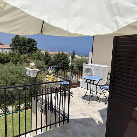 Ale Villa